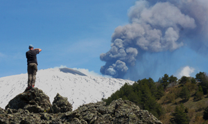 Etna eruption 2013
